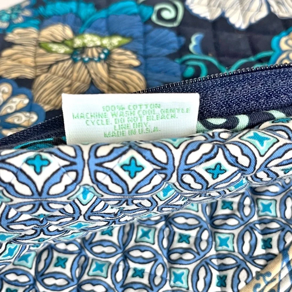 Vera Bradley Mod Floral Blue Lap Top Tablet Case 15